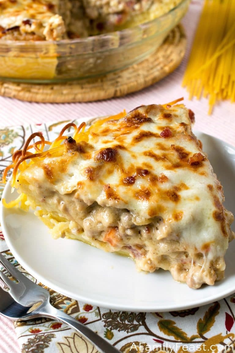 Chicken Carbonara Spaghetti Pie