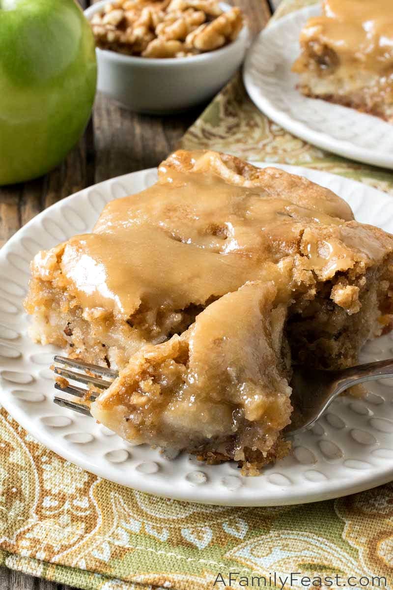 Apple Dapple Cake - A Family Feast®