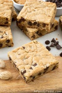 Chocolate Chip Peanut Butter Blondies