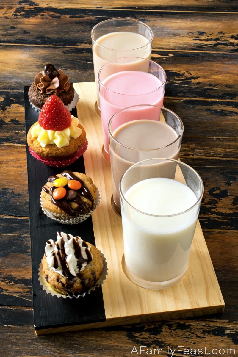Our Milk and Cookies Dessert Flight combines four different flavors of milk with mini cookie cups that are decorated with all kinds of delicious sweet toppings. Milk and Cookies Dessert Flight