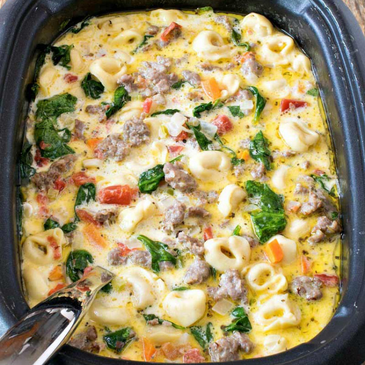 Slow Cooker Creamy Tortellini and Sausage Soup