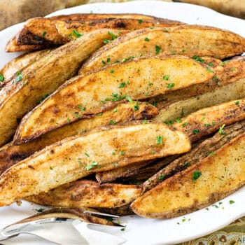 Crispy Oven-Roasted Potato Wedges