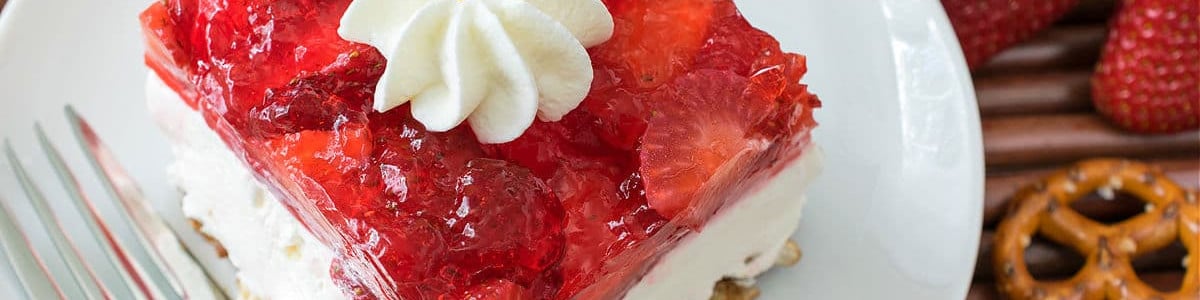 Strawberry Pretzel Salad