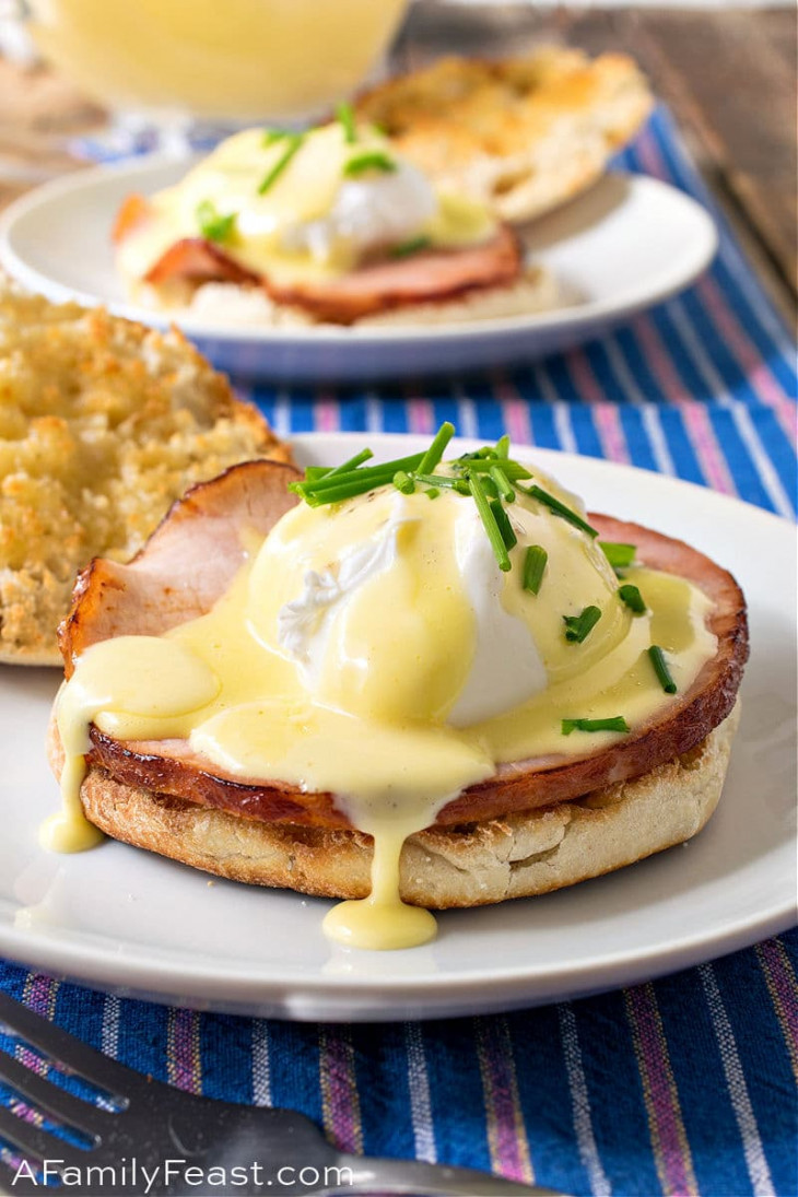 Eggs Benedict A Family Feast®