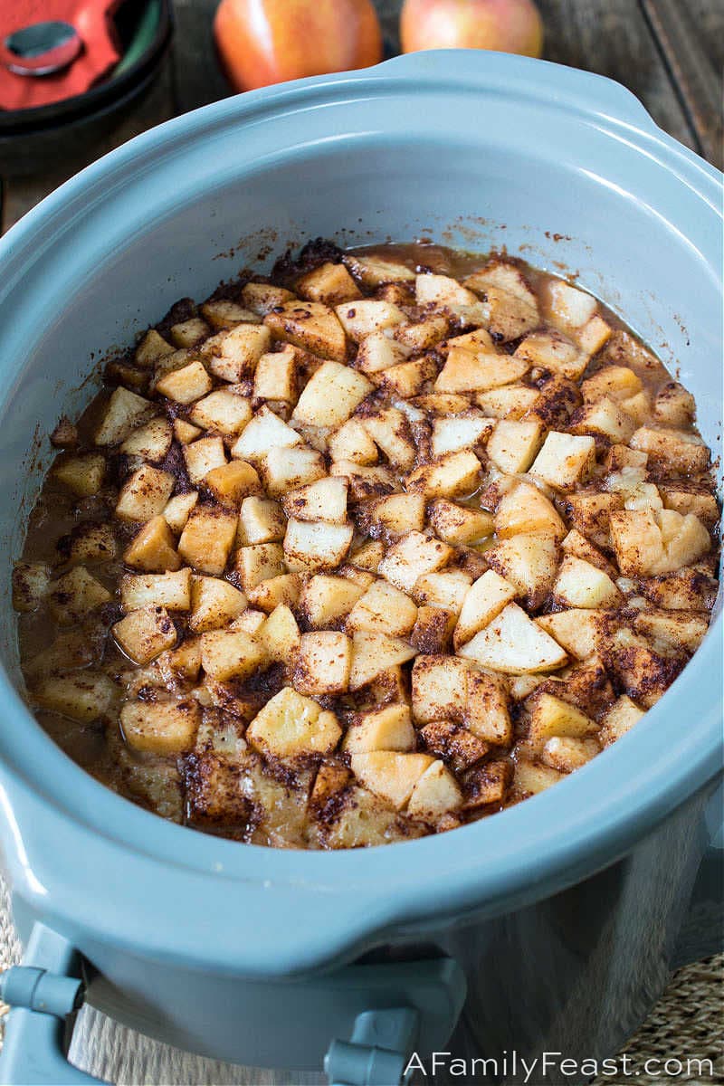 Slow Cooker Apple Pudding Cake