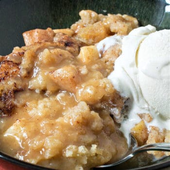 Slow Cooker Apple Pudding Cake