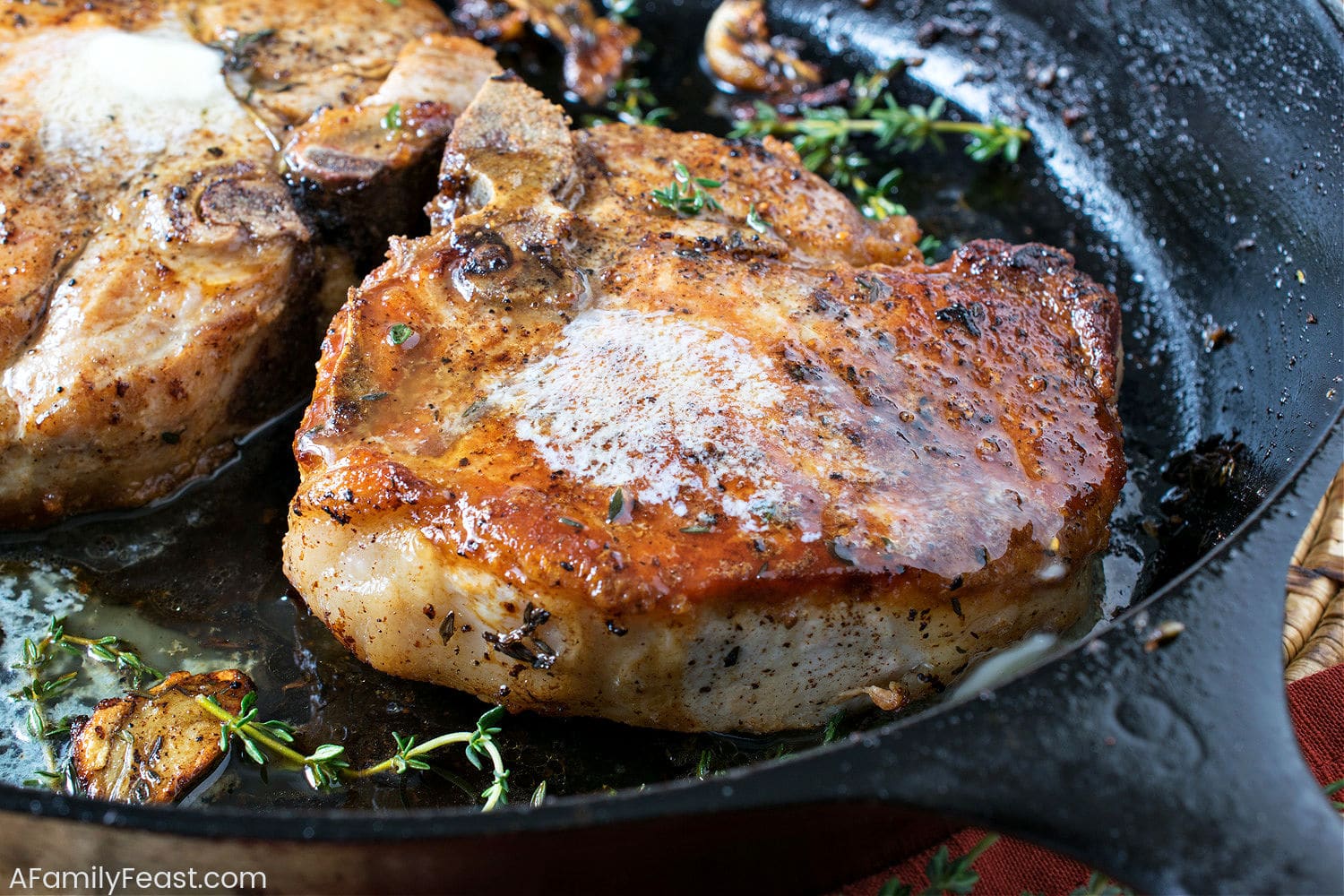 Cast Iron Skillet Pork Chops