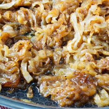 How to Make Caramelized Onions - A Family Feast