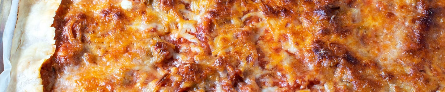 Zucchini Sausage Pizza Pie - A Family Feast