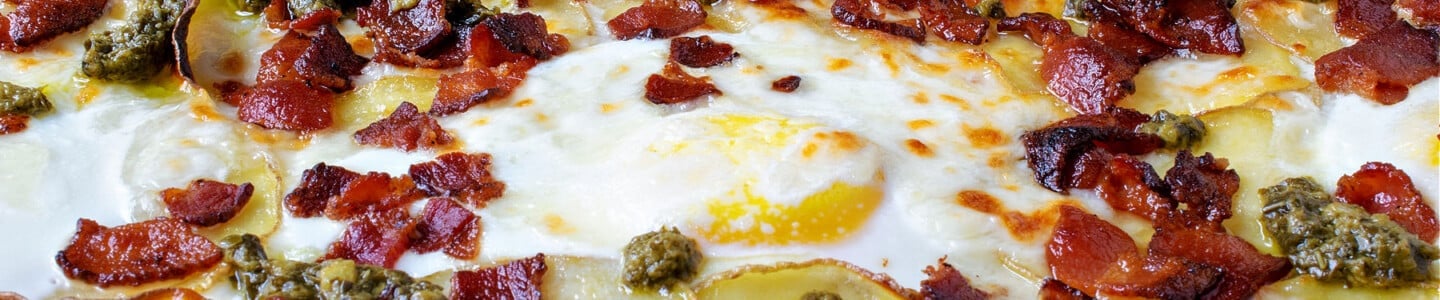 Breakfast Pizza - A Family Feast