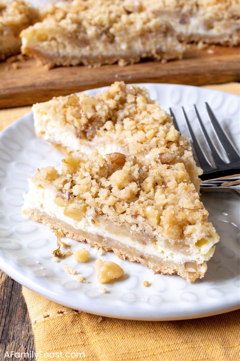 Cream Cheese Crumb Bars - A Family Feast