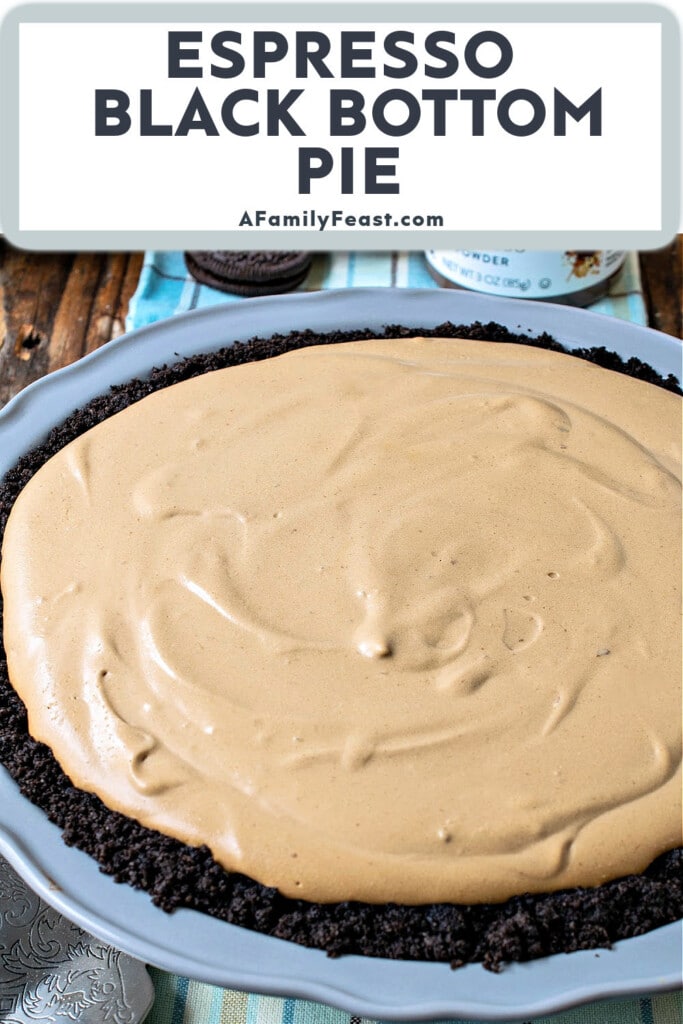 एस्प्रेसो ब्लैक बॉटम पाई - एक पारिवारिक दावत