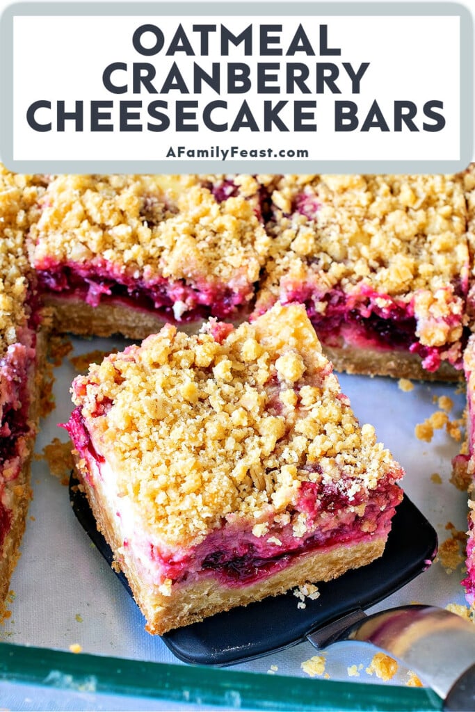 ओटमील क्रैनबेरी चीज़केक बार्स - एक पारिवारिक दावत