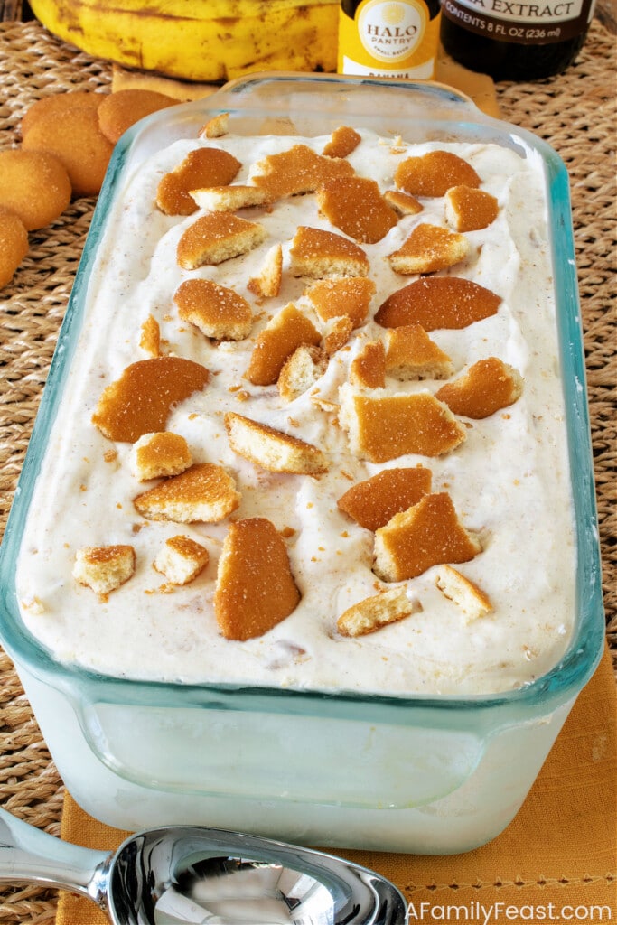 No-Churn Banana Pudding Ice Cream - A Family Feast