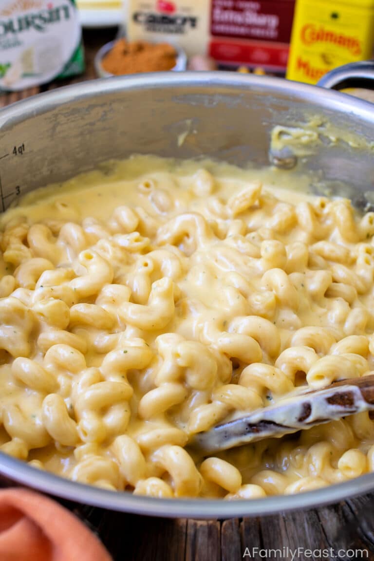 Stovetop Mac and Cheese - A Family Feast