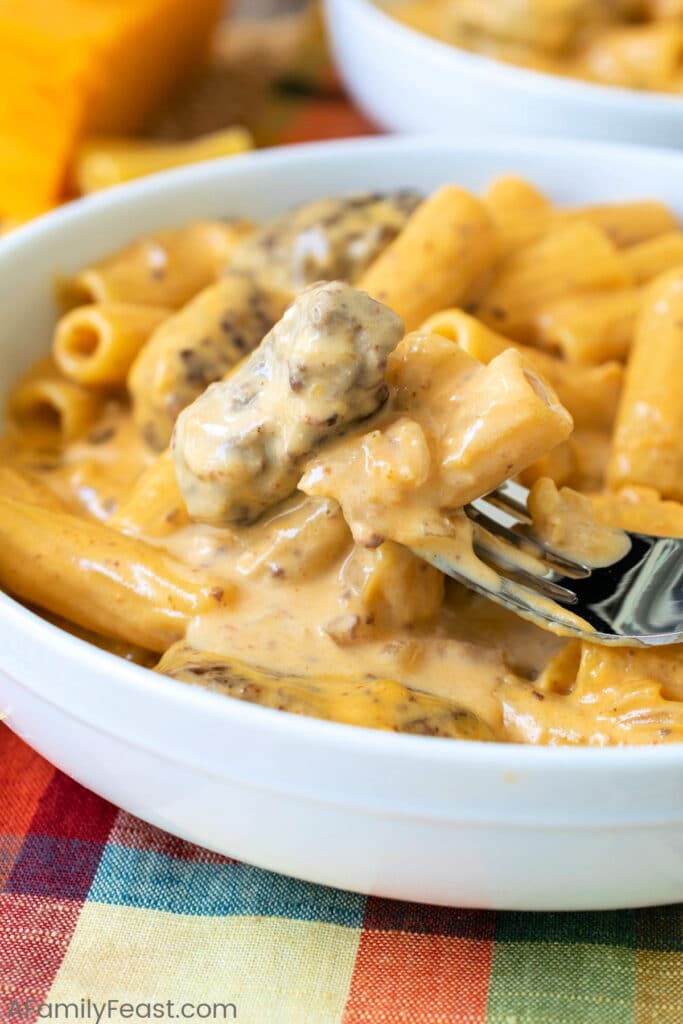 Cheeseburger Pasta - A Family Feast